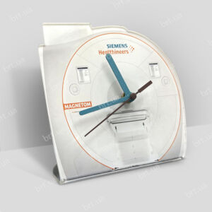 Настільний годинник з прозорого оргскла