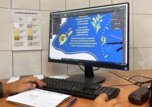 Початок роботи над годинником - графічний макет