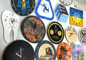 Годинники, виготовлені для клієнтів БРТ